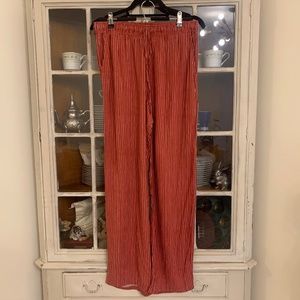 EUC Uniqlo Drape Pants Medium Red White Stripe